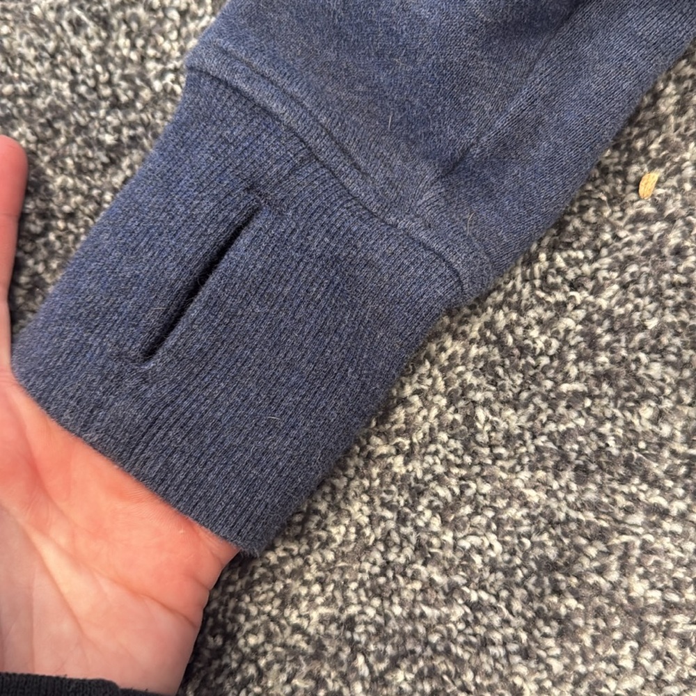 Lululemon jacket, navy, size 4 - Picture 2 of 5